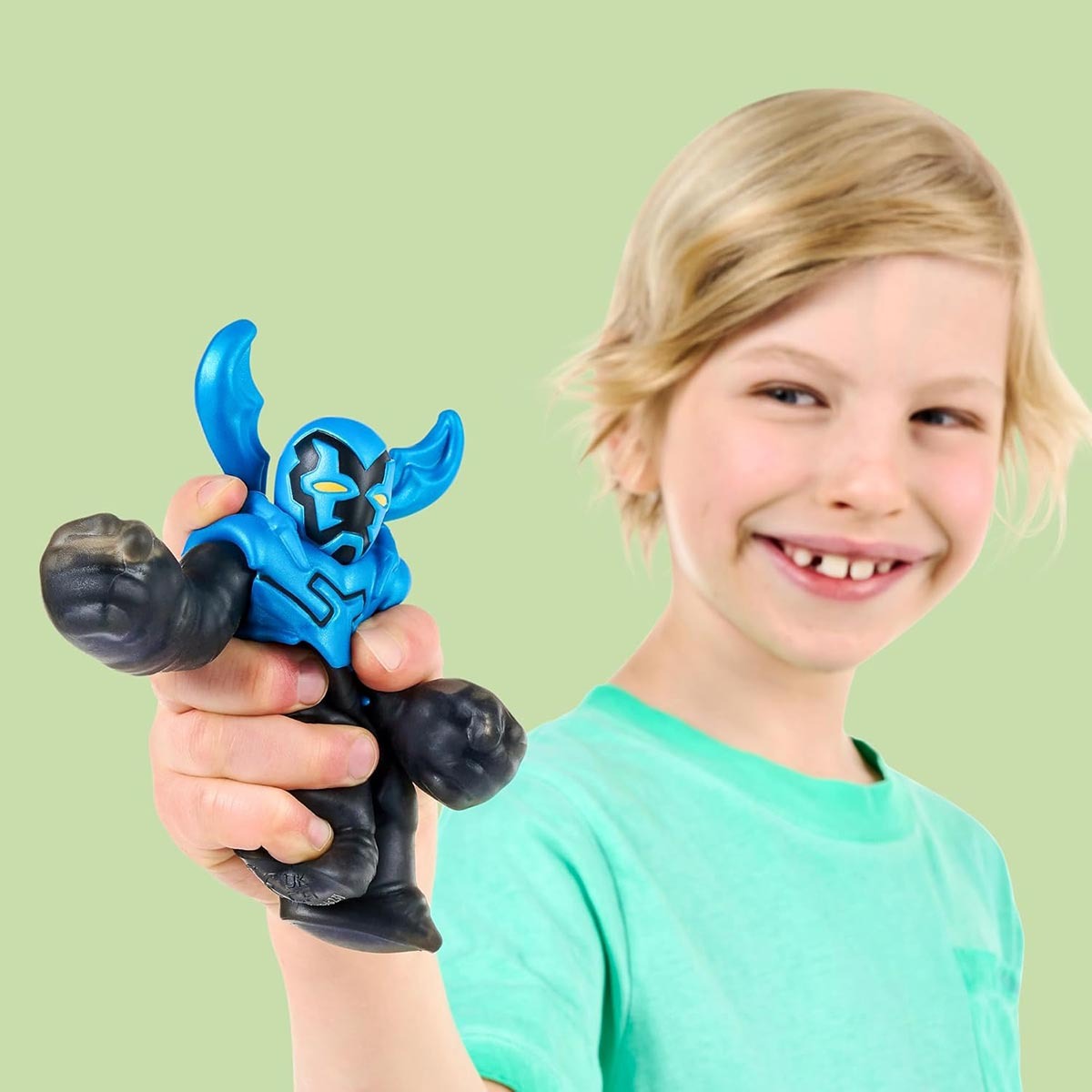 Boneco Elastico Besouro Azul 12cm Goo Shifters Goo Jit Zu DC | Goo
