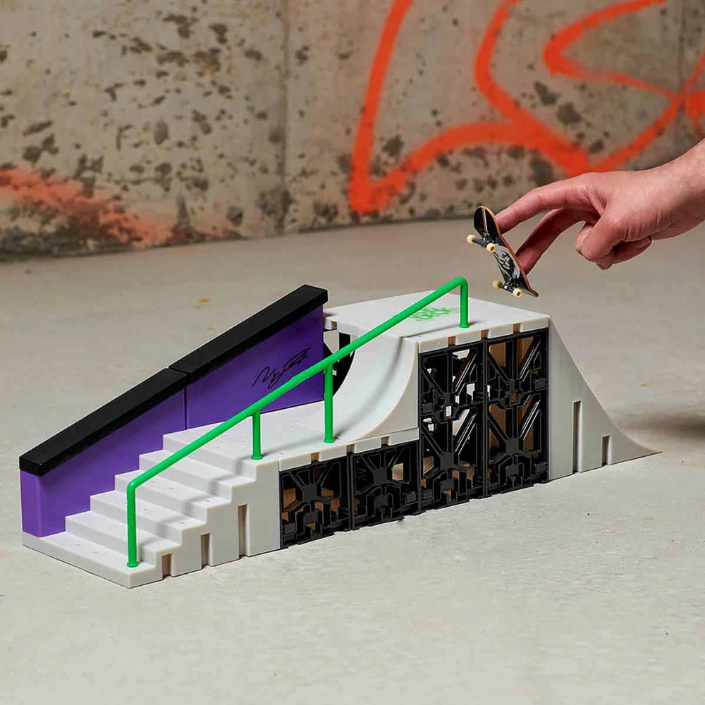 Skate De Dedo Conjunto De Rampas Nyjah Skatepark - Tech Deck